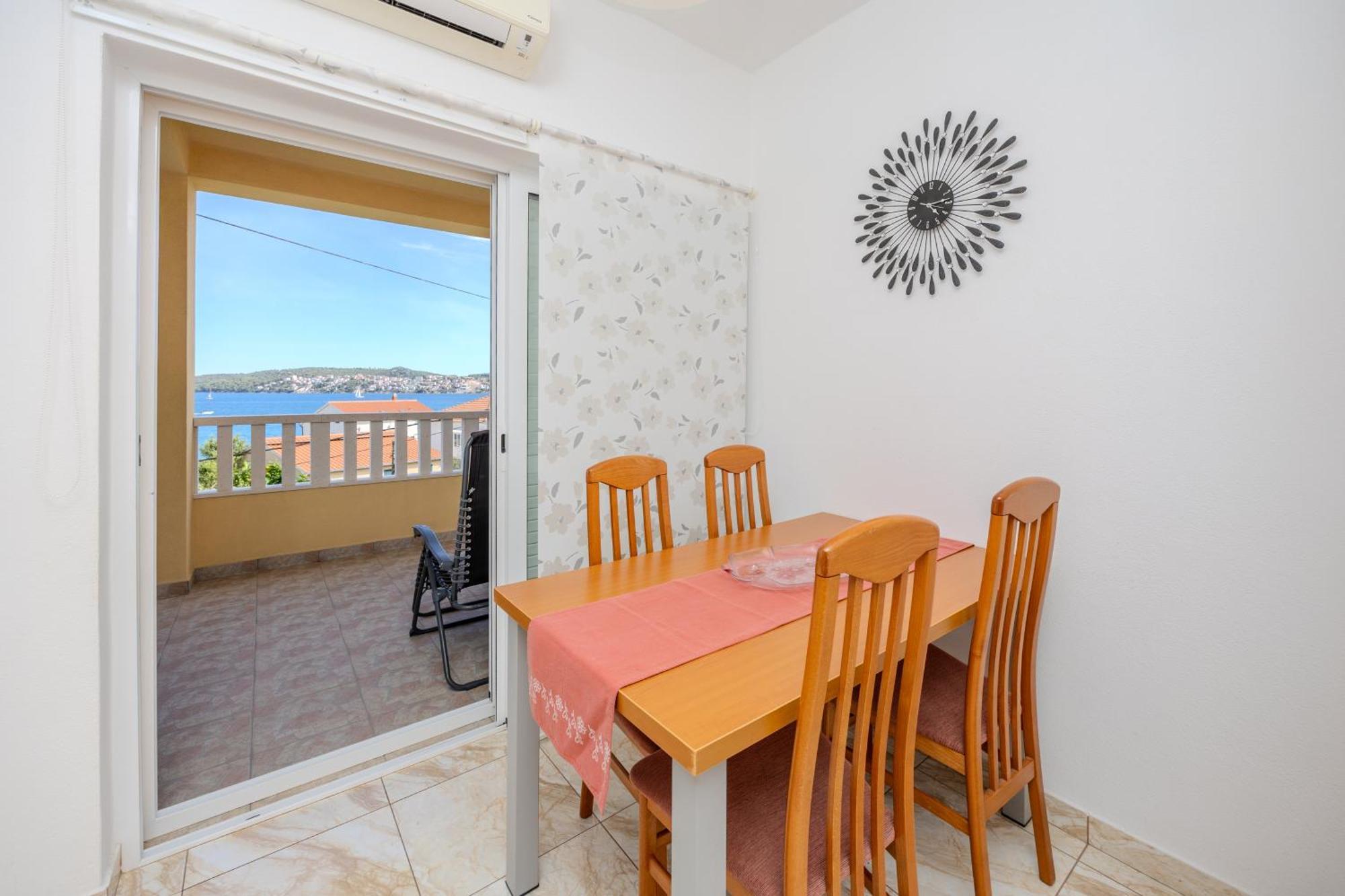 Apartman Markulin 特罗吉尔 外观 照片