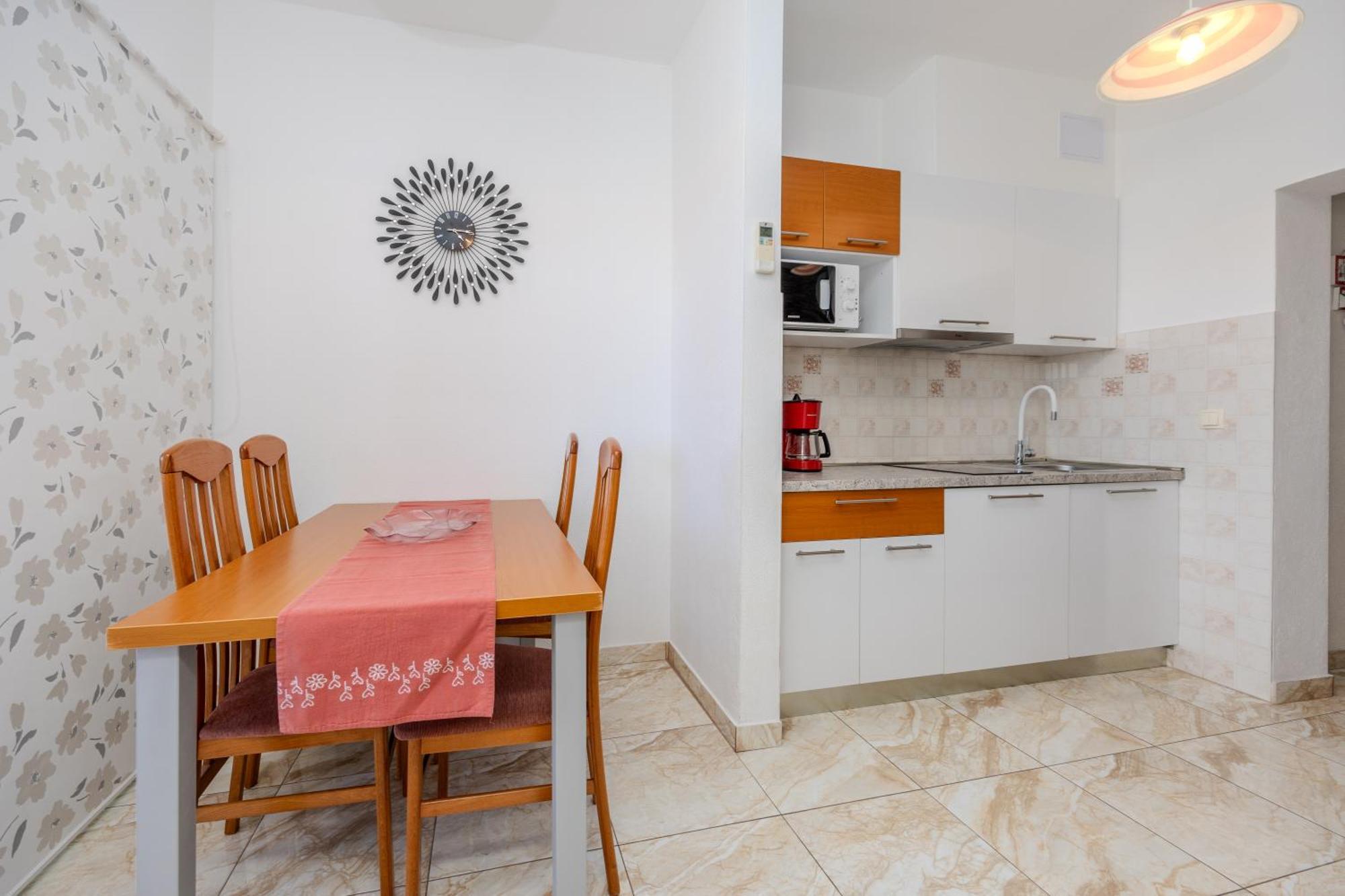 Apartman Markulin 特罗吉尔 外观 照片