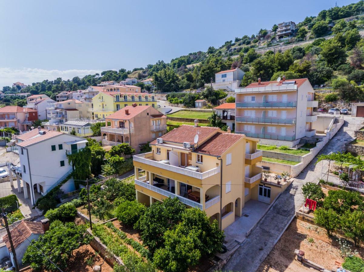 Apartman Markulin 特罗吉尔 外观 照片